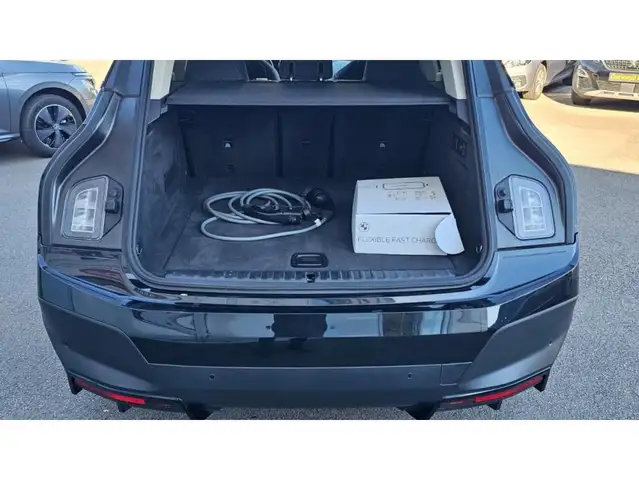 BMW Ix view 20