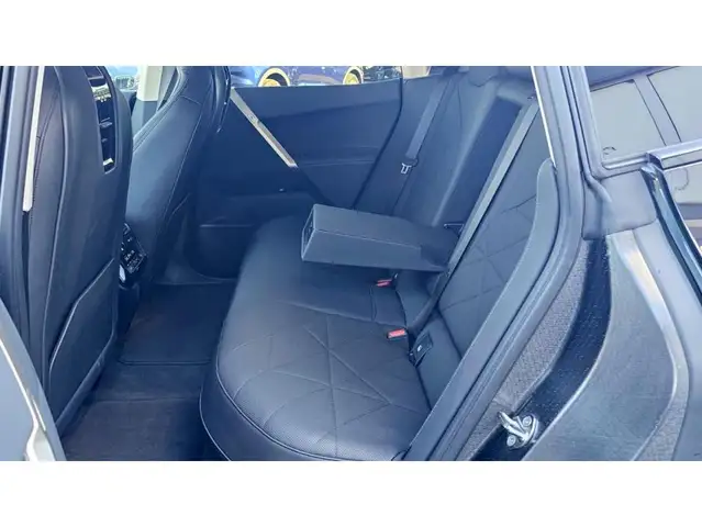 BMW Ix view 24