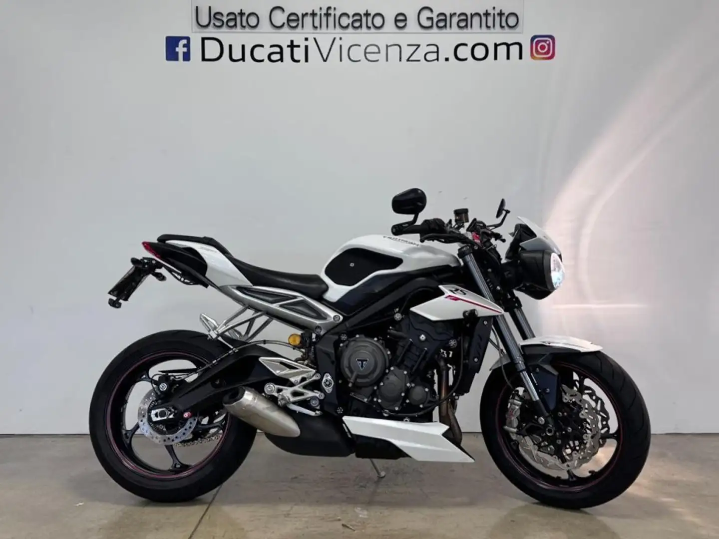 Triumph Street Triple 765 RS Alb - 1