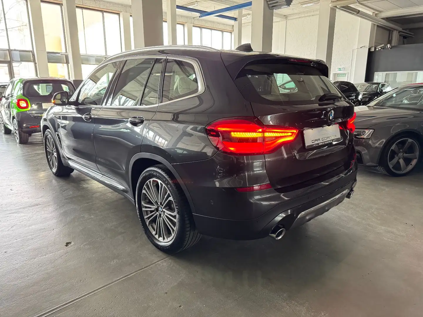 BMW X3 30 d xDrive Luxury Line PANO MEMORY H&K 360°K Grau - 2