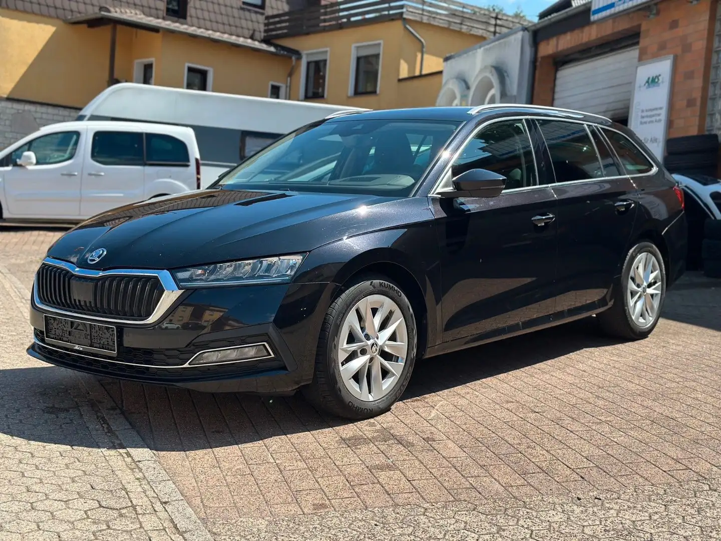 Skoda Octavia Combi Style *LED+#NAVI*DSG Noir - 2