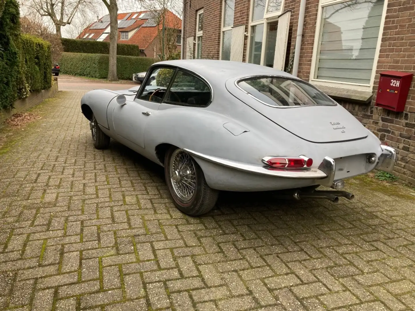 Jaguar E-Type Series 1 Coupe (Project ) Срібний - 1