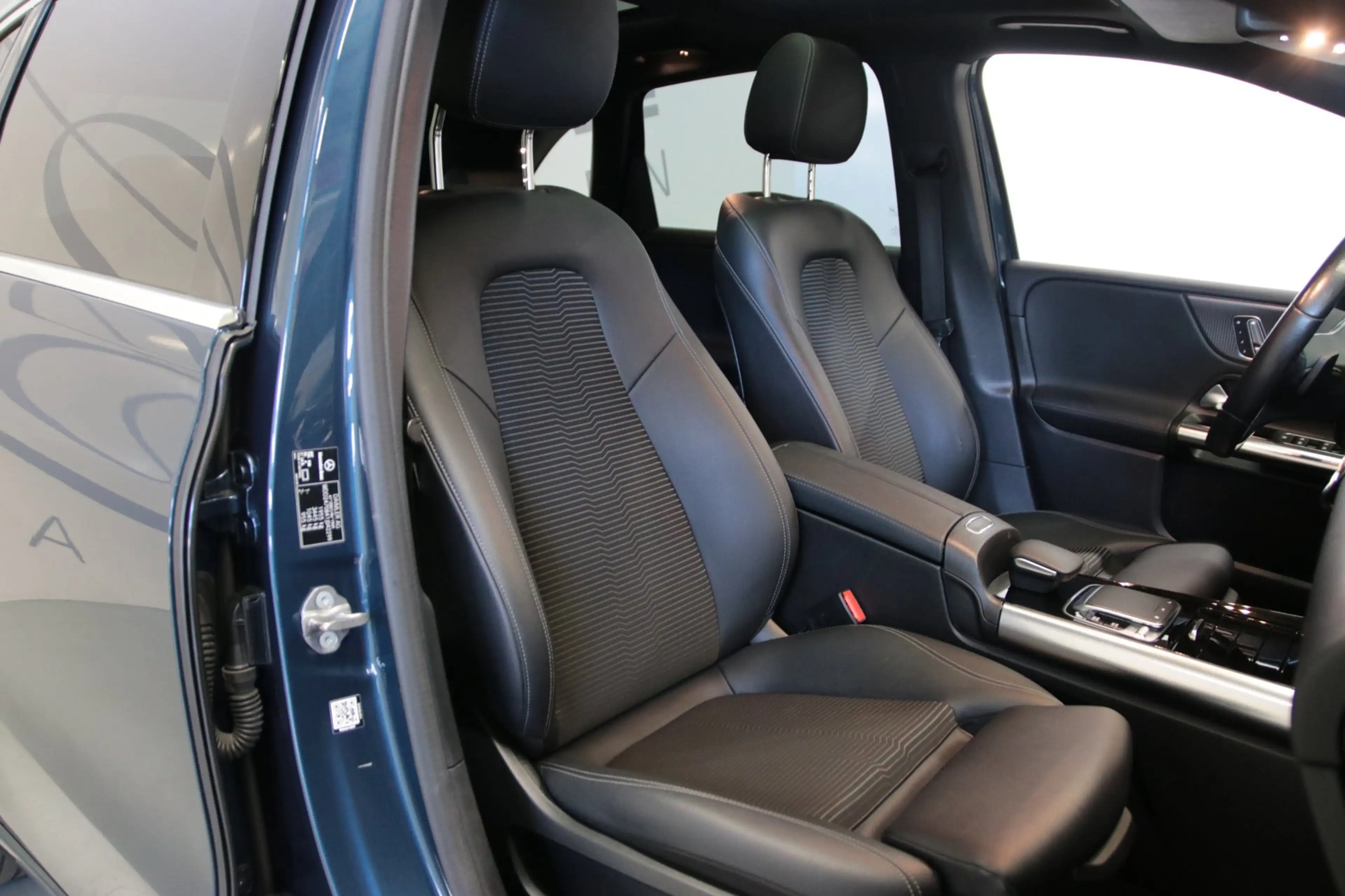 Mercedes-Benz B 180 Apple carplay/ Memory/ Panoramaschuifdak — photo 6