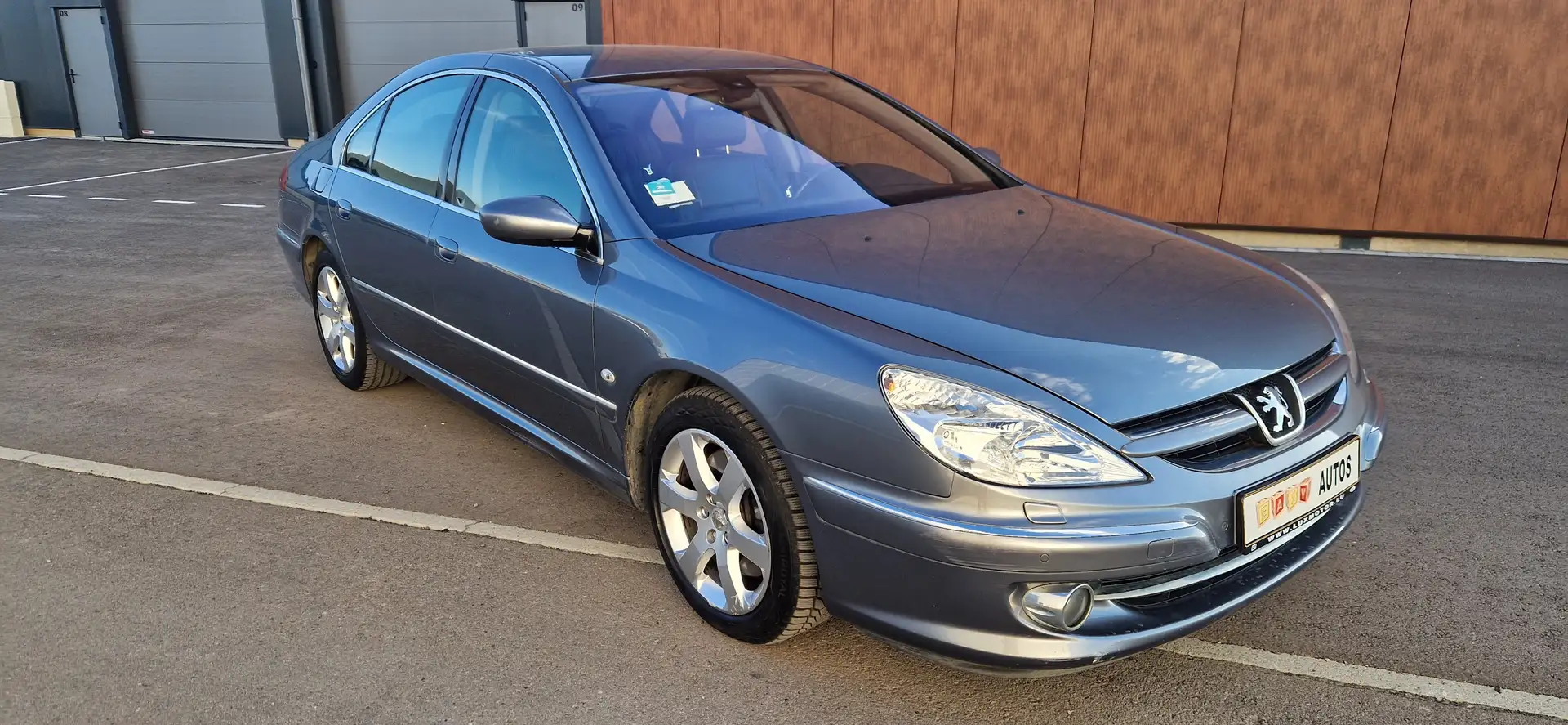 Peugeot 607 2.2 HDi Executive Titane 170ch Bi-turbo Сірий - 1