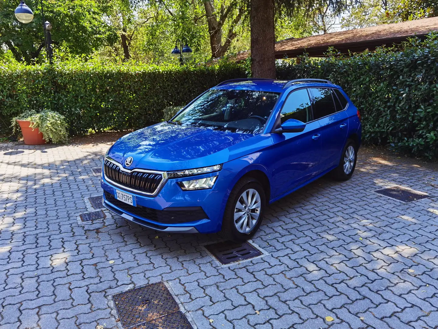 Skoda Kamiq 1.0 tsi Ambition 95cv Blu/Azzurro - 1
