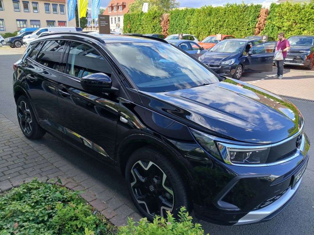 Opel Grandland
