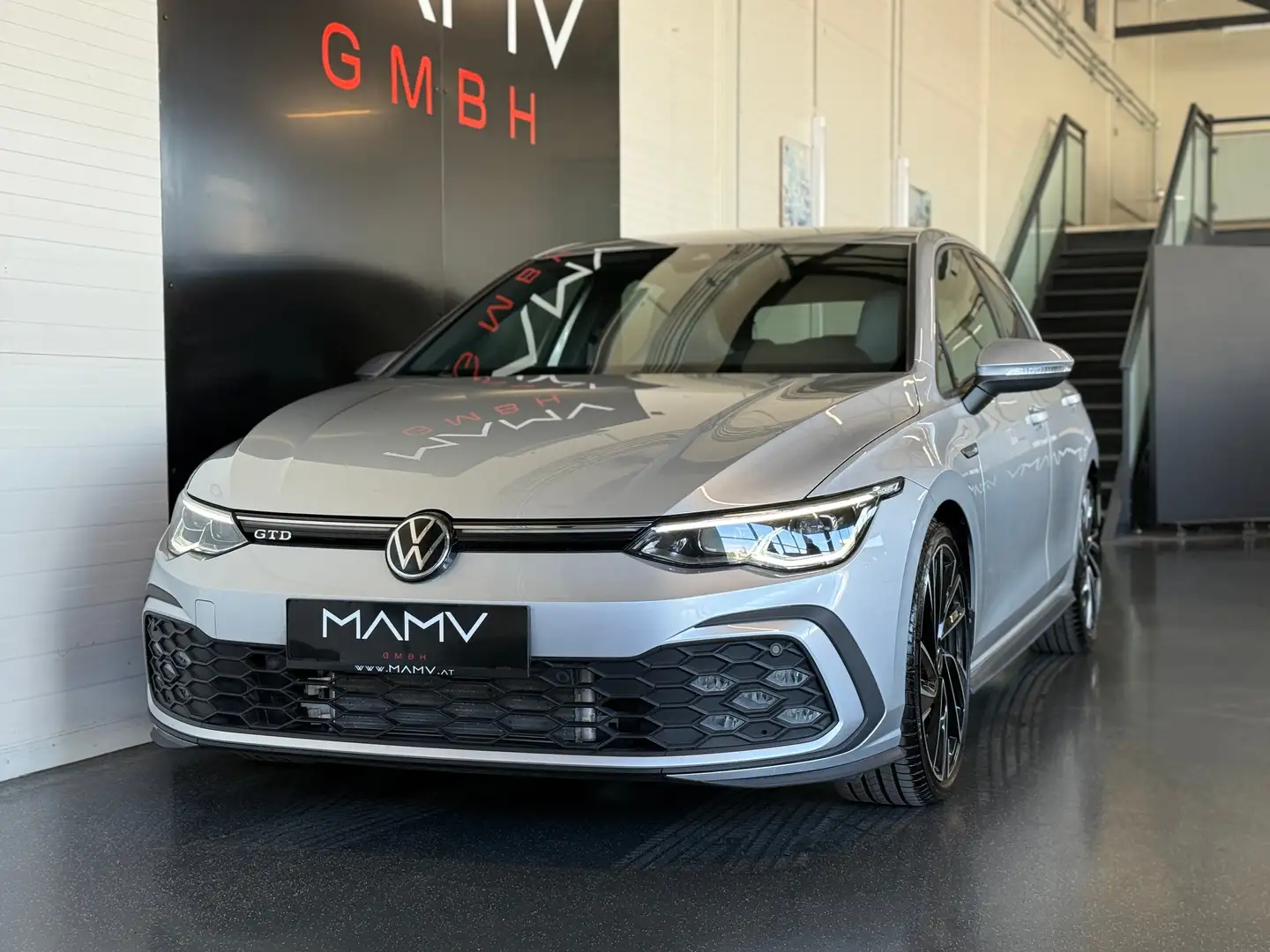 Volkswagen Golf GTD 8 GTD lückenlose Servicehistory Finanzierung Grau - 1