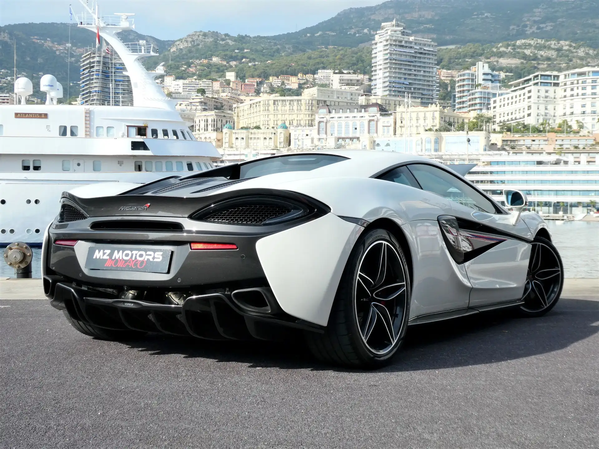 맥라렌 570S 570 Sport Coupe 2016 흰색 사진 7