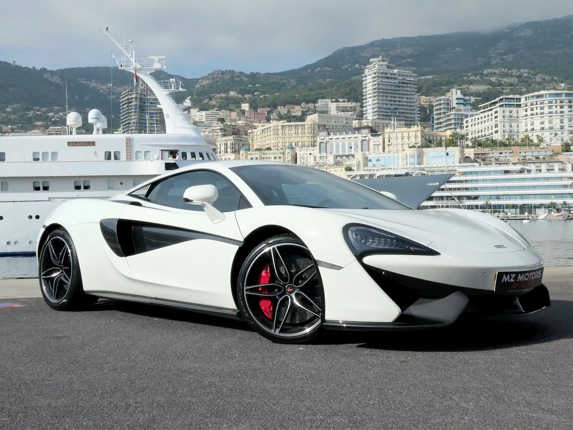 맥라렌 570S 570 Sport Coupe 2016 흰색 사진 6