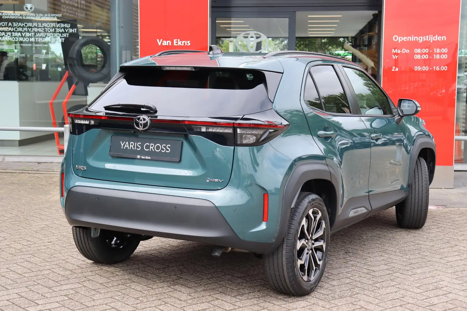 Toyota Yaris Cross 1.5 Hybrid 115 Dynamic , Comfort Pack, Nieuw en Di Vert - 2