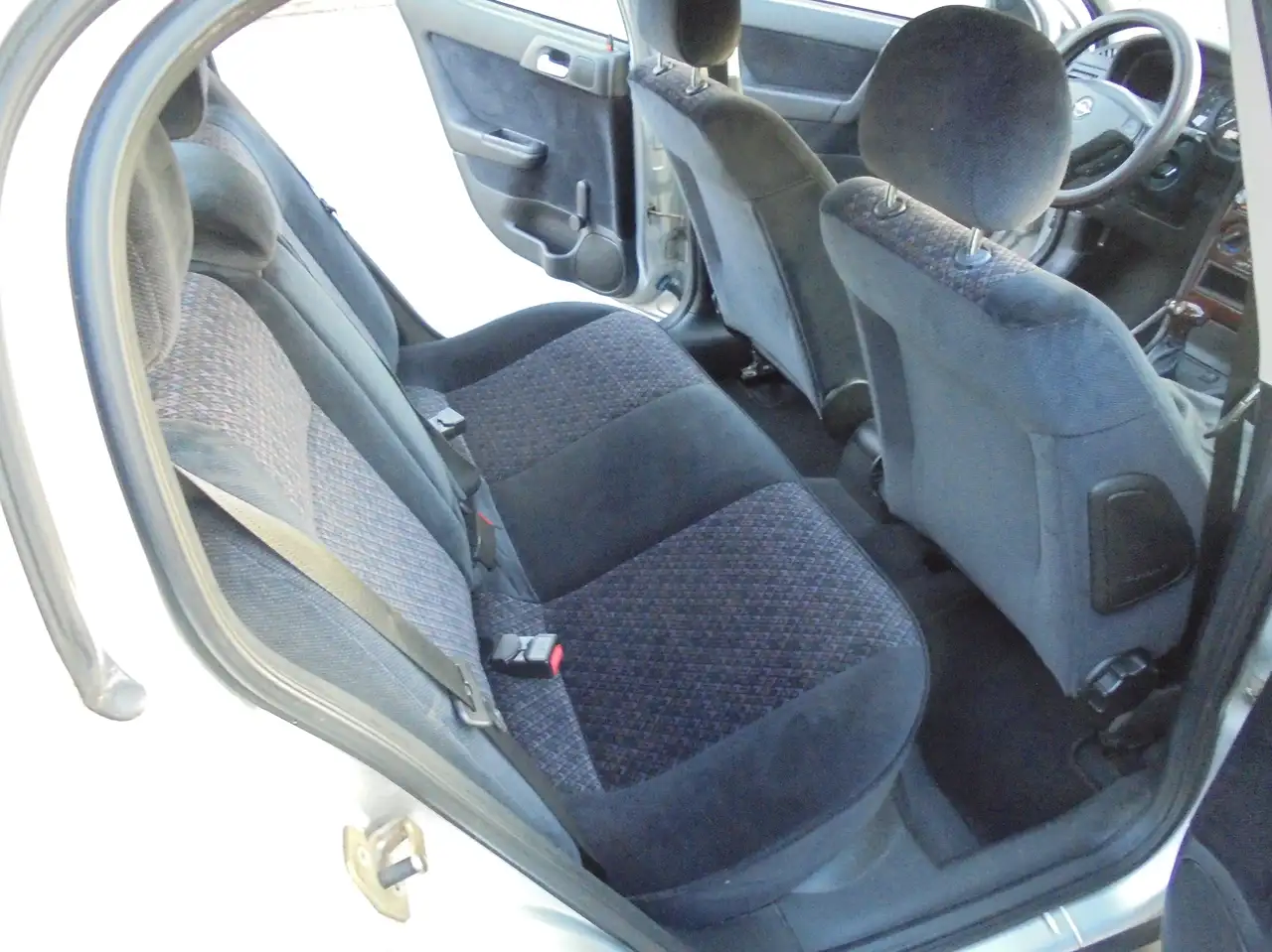 Opel Astra 1.6-16 V Elegance, foto 12