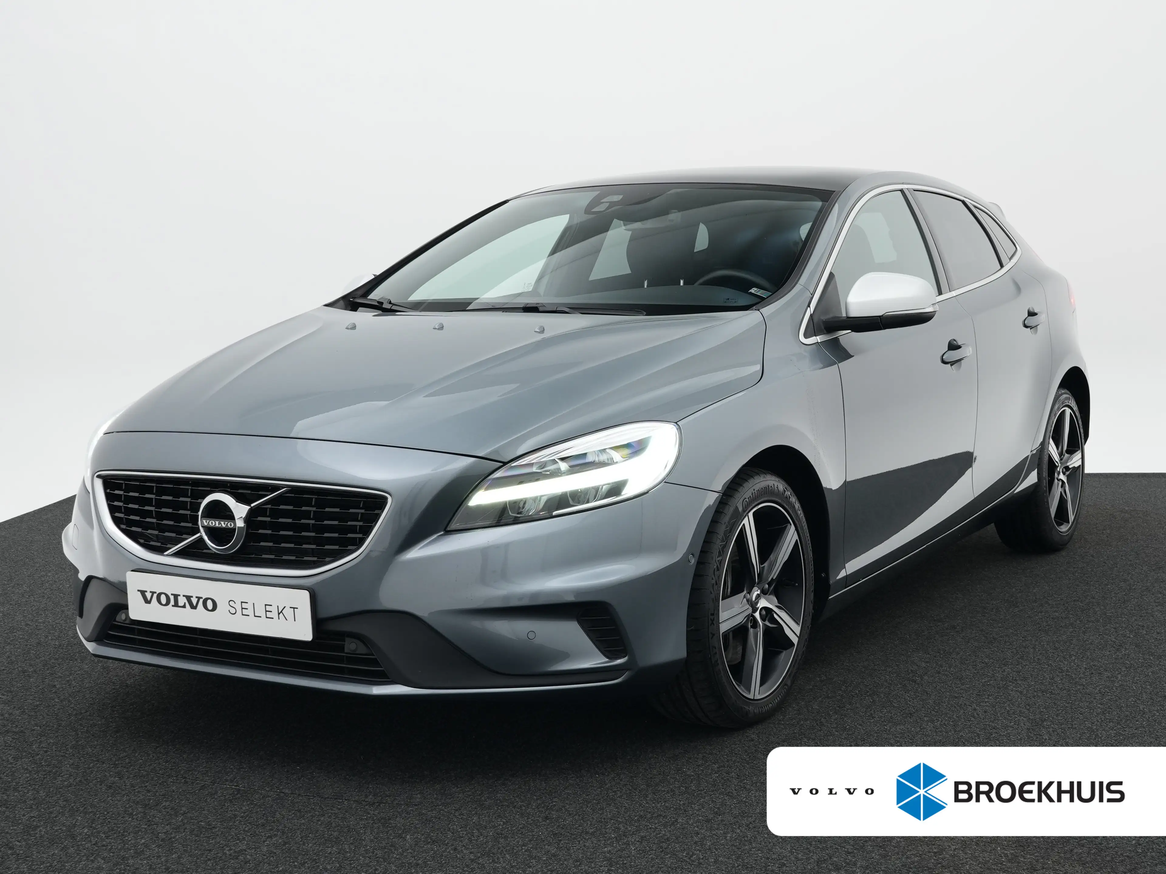 Volvo V40 T3 Polar+ Sport | Panoramadak | Harman/Kardon | R-