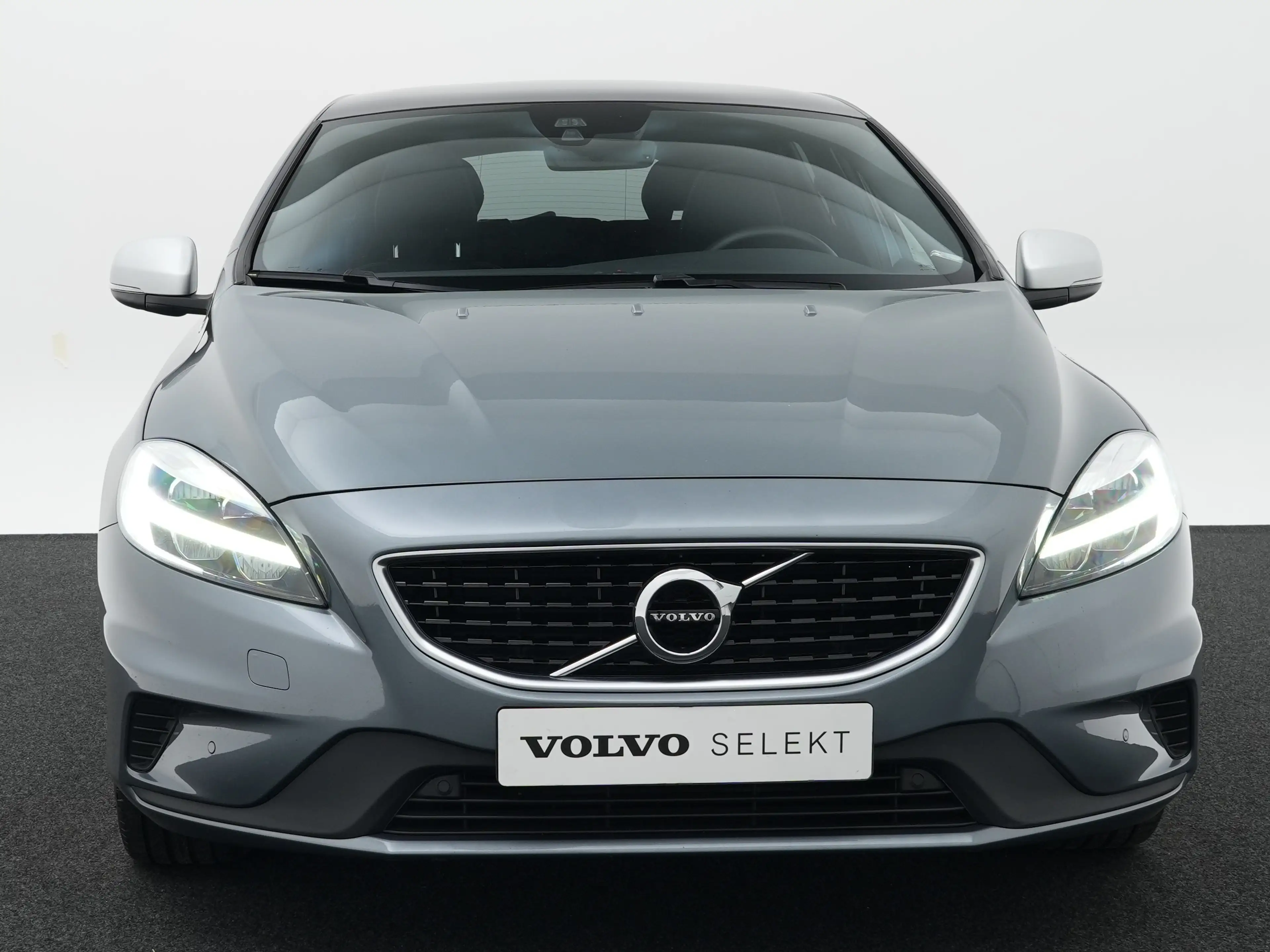 Volvo V40 T3 Polar+ Sport | Panoramadak | Harman/Kardon | R- — photo 5