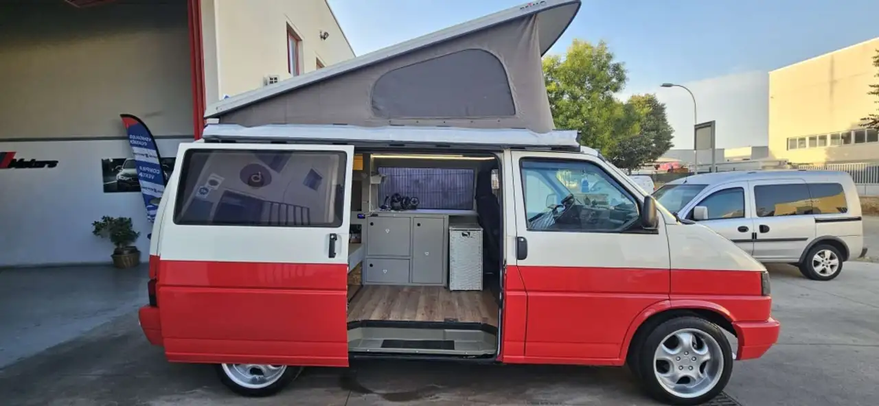 Volkswagen Transporter Familiar Manual de 5 Puertas, foto 2