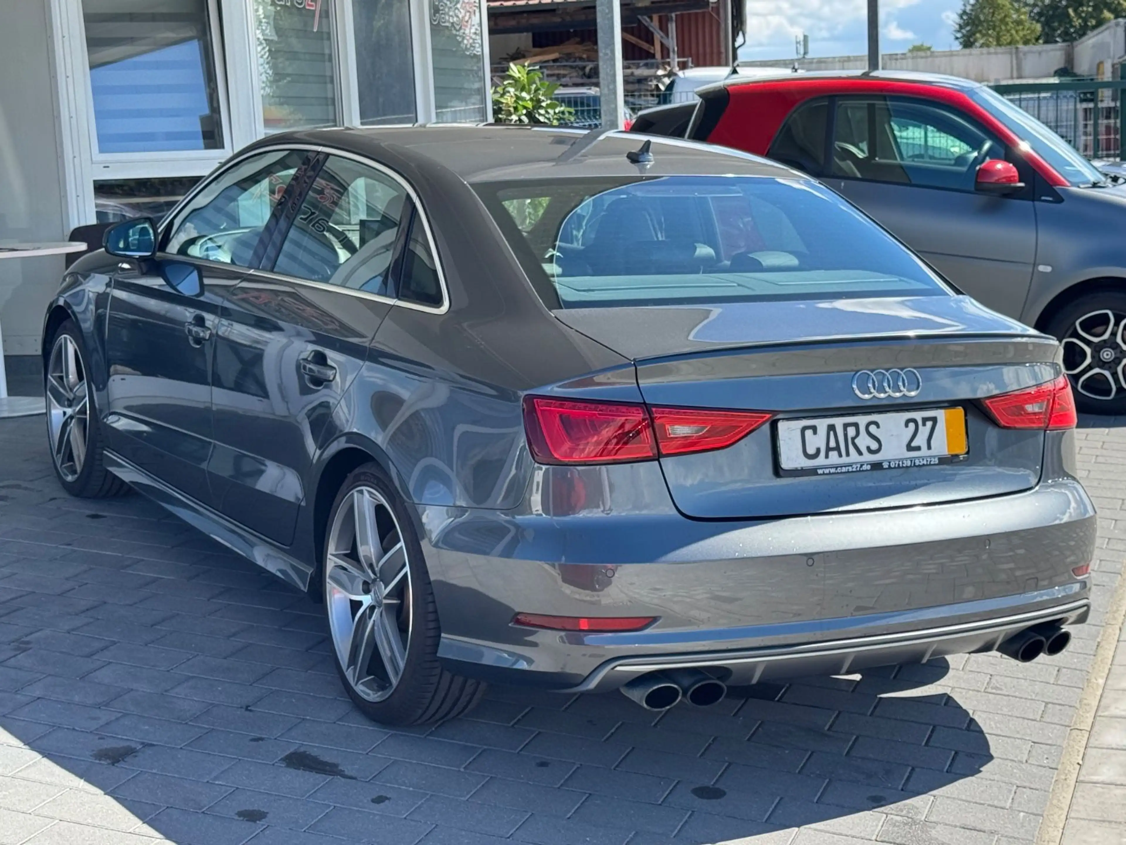 Audi S3 2.0 TFSI quattro Lim. Schalter Scheckheftgpf. — photo 6