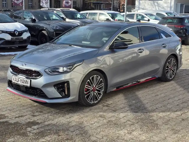 Kia ProCeed / pro_cee'd GT