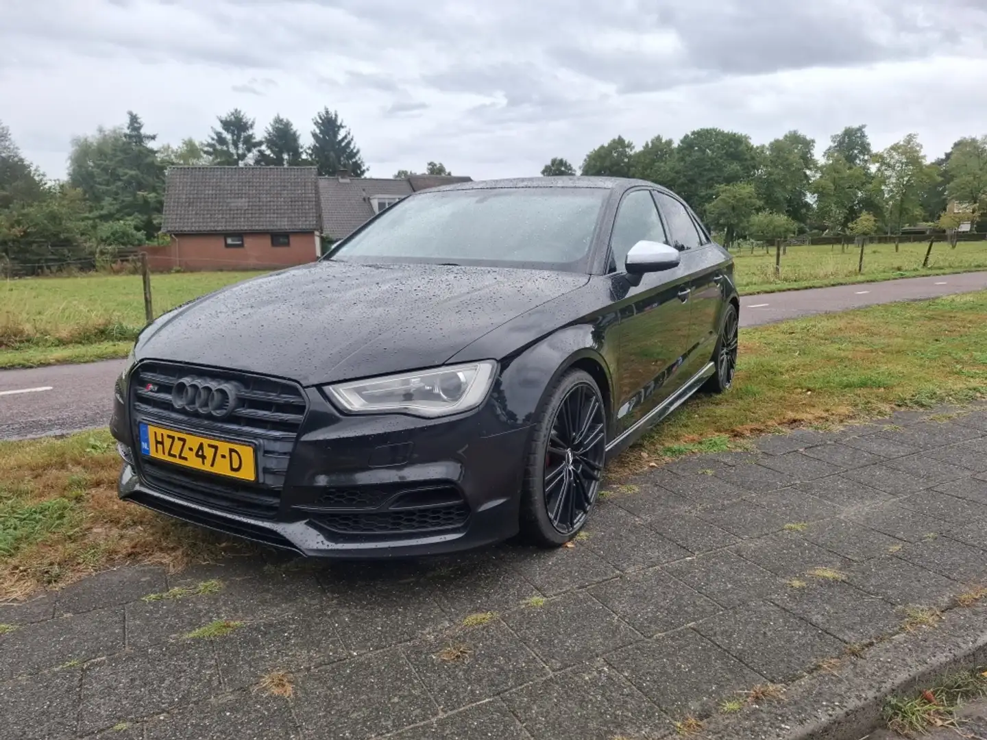 Audi A3 Limousine 2.0 TFSI S3 quattro Noir - 1