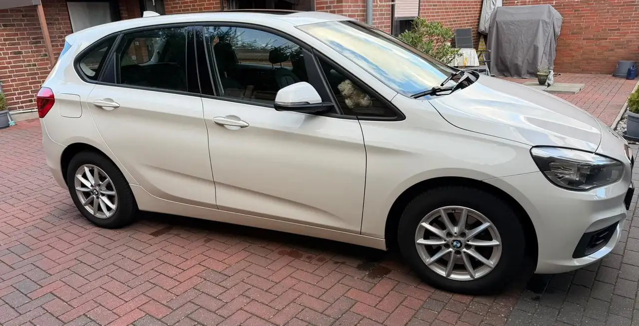 BMW 220
