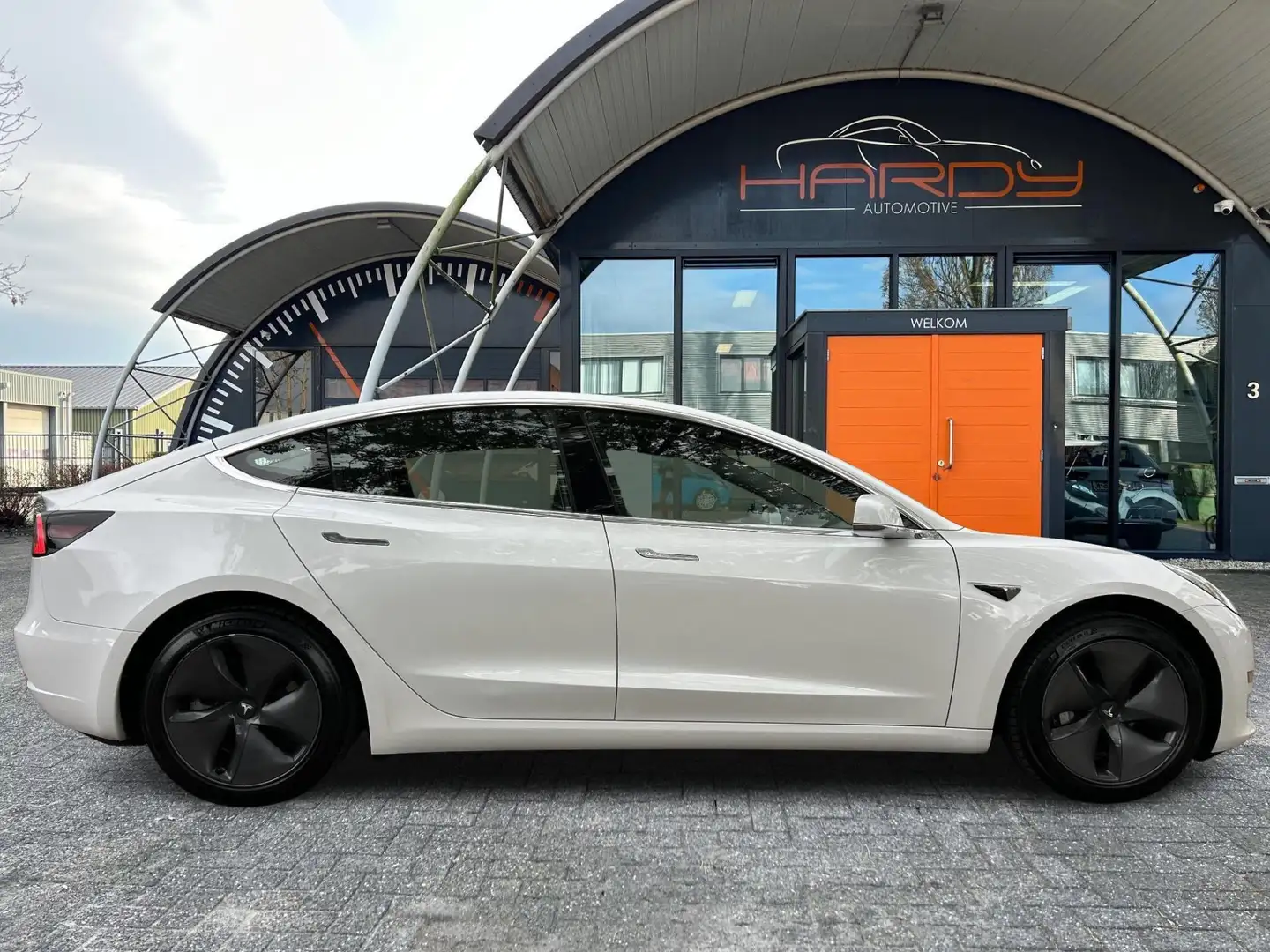 Tesla Model 3 Long Range AWD 75 kWh 84% SOH Trekhaak (1.000kg) R Wit - 2