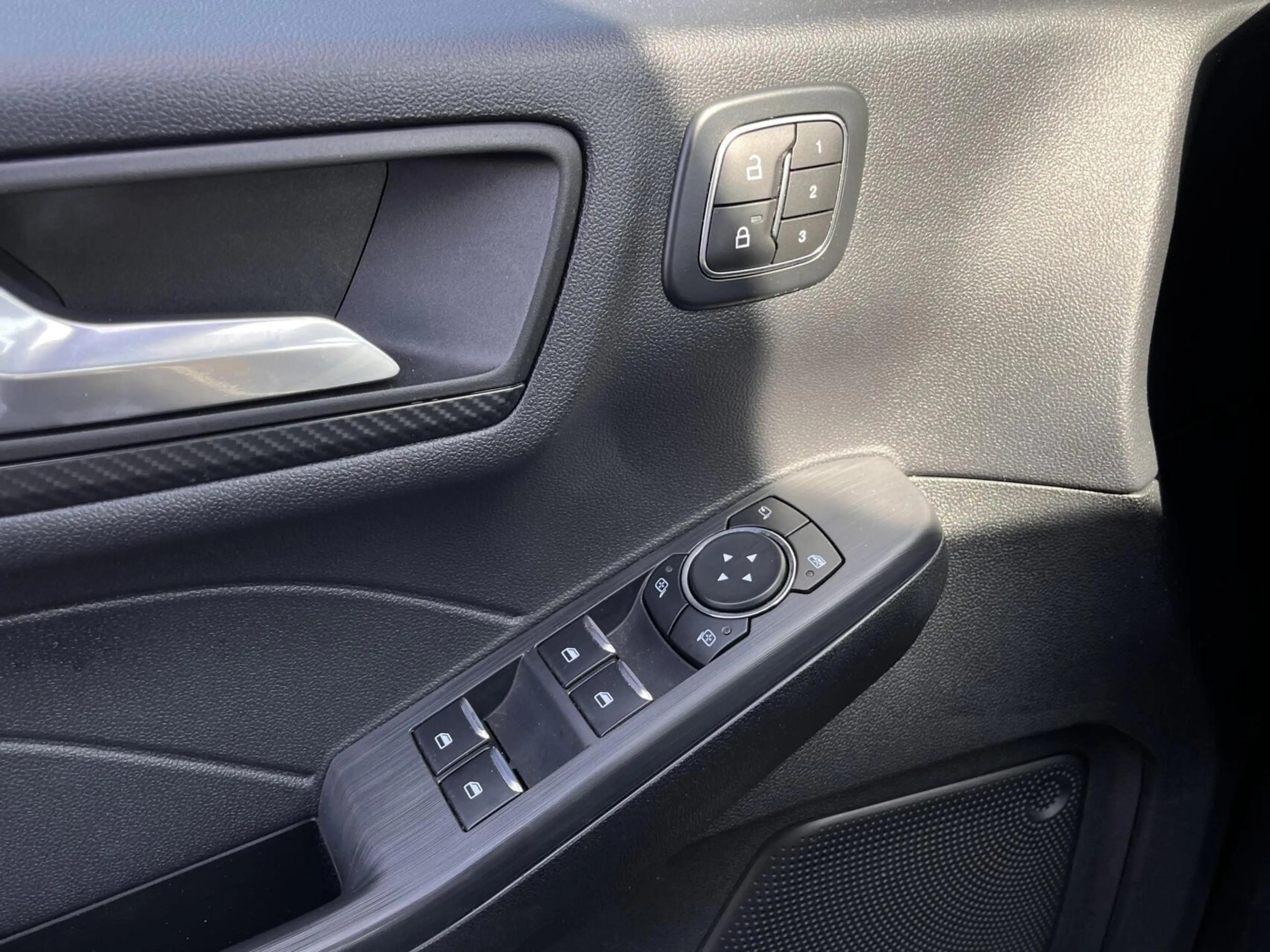 Ford Kuga 2.5 PHEV ST-Line X 243PK Elek. Trekhaak AGR Stoele — photo 23