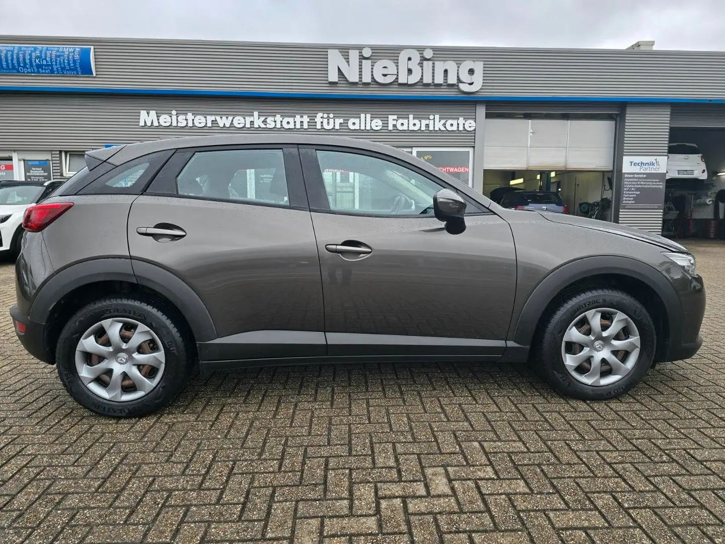 Mazda CX-3 2.0 SKYACTIV-G 120 Prime-Line FWD Braun - 1