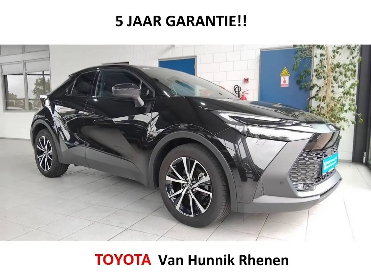 Toyota C-HR 1.8 140 Style | Groot Navi | Stoel en stuurverw | Noir - 1