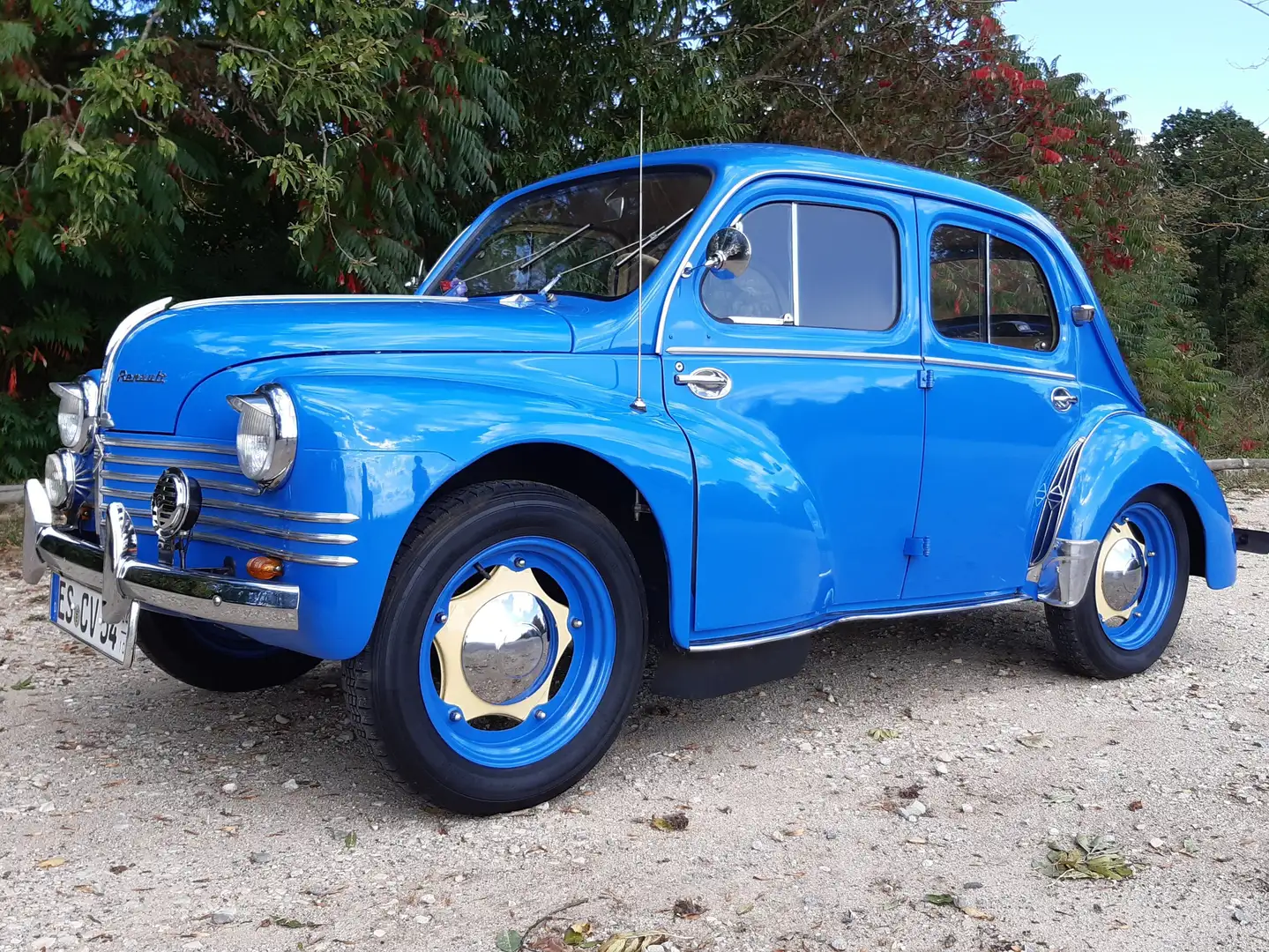 Renault 4 C V Albastru - 1
