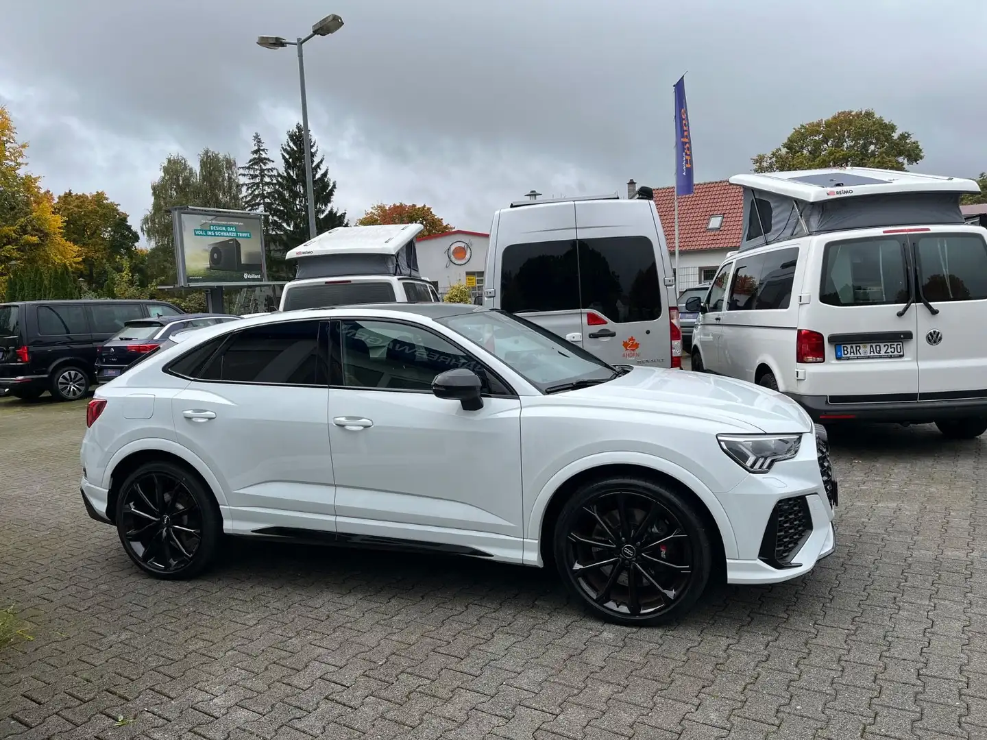 Audi RS Q3 Sportback 2.5 TFSI quattro Werksgar. Weiß - 2