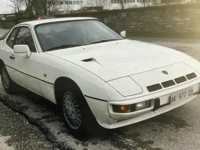 Porsche 924