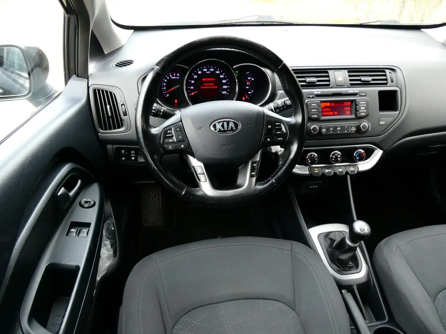 Kia Rio 1.2 CVVT 86pk 5-deurs Airco Cruise Zuinig A-Label Grijs - 2