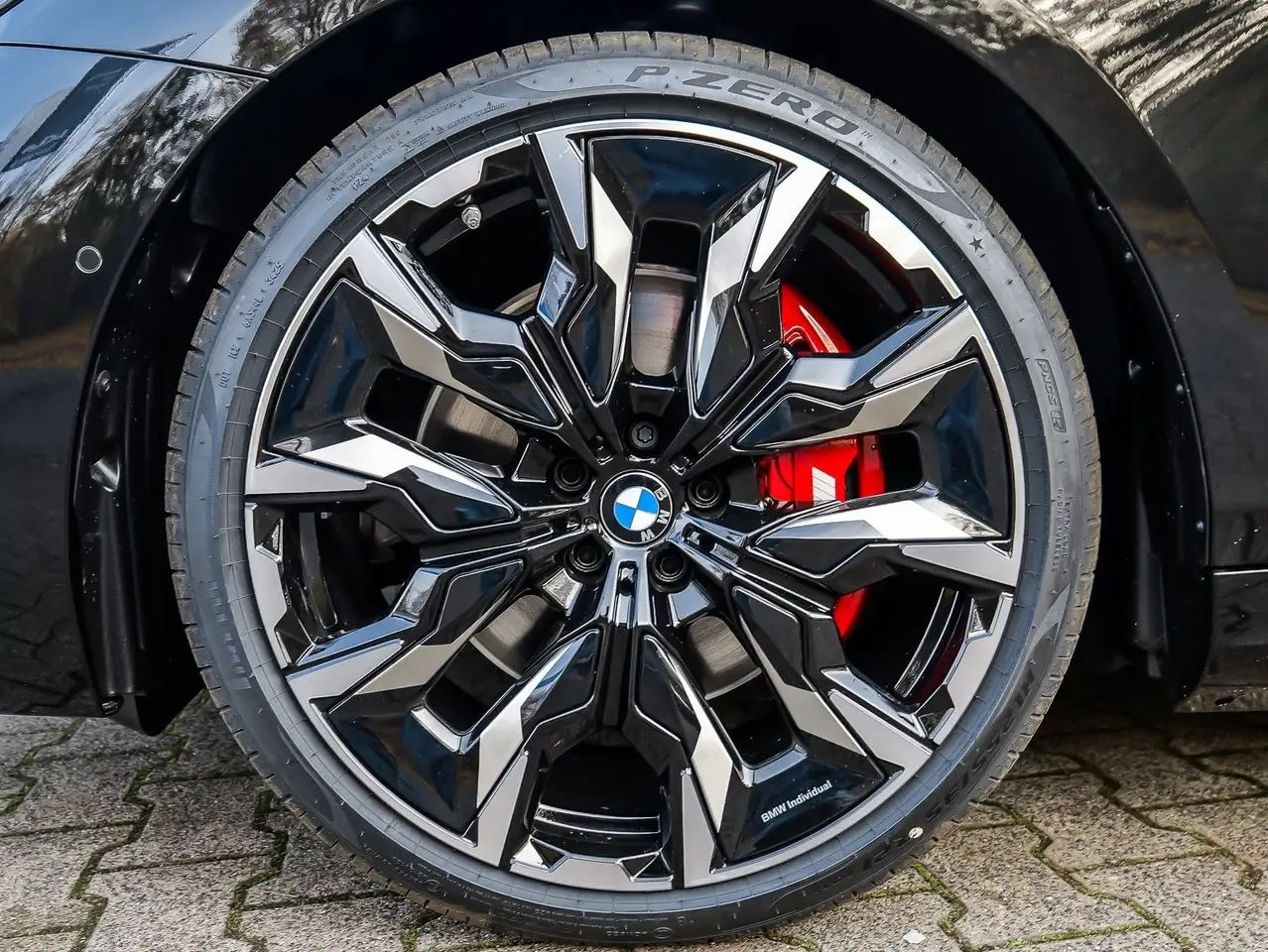 BMW i5 M60 xDrive M Sport Pro 21" HuD 360° PANO CARBON FU 4