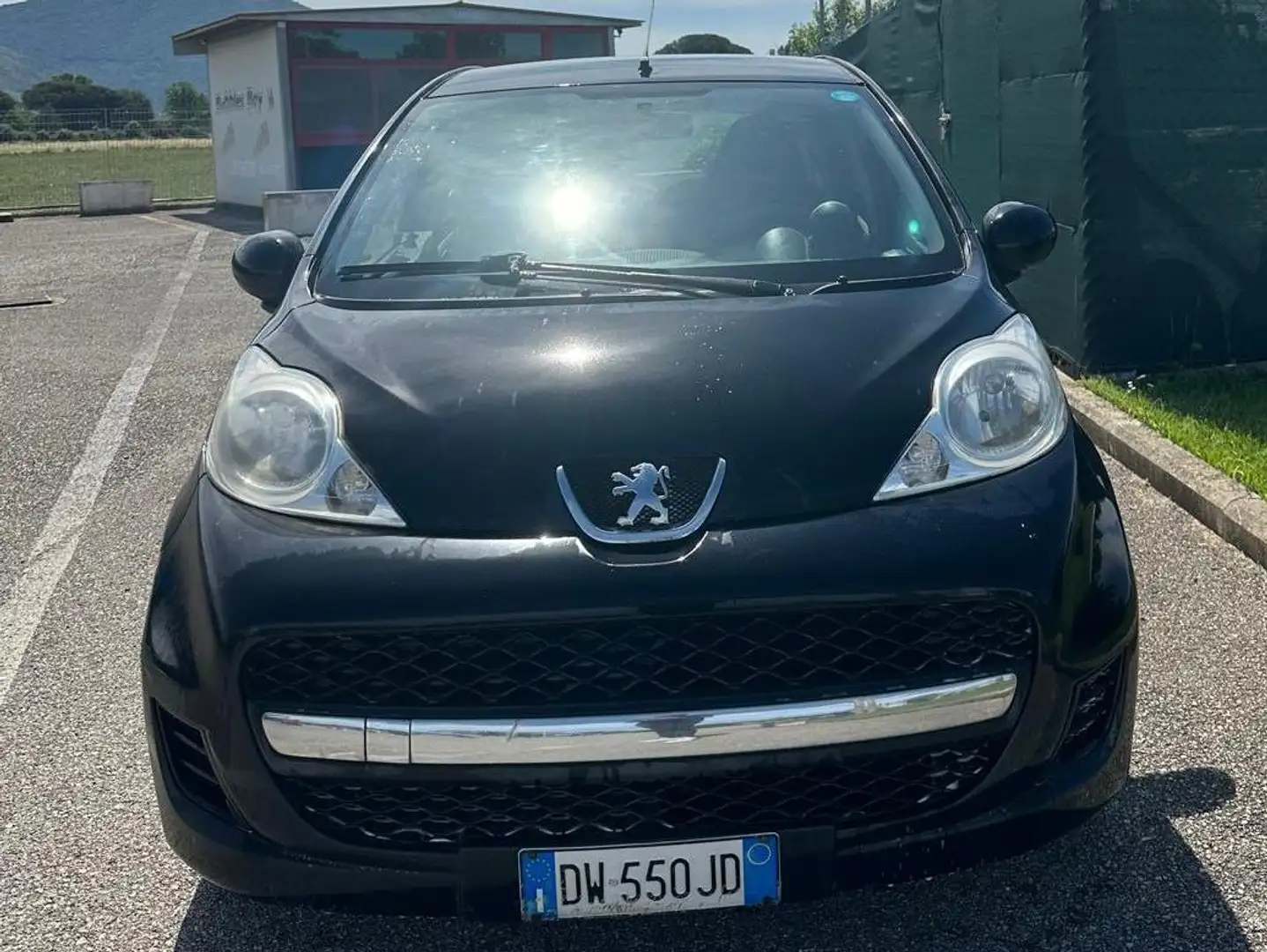 Peugeot 107 107 5p 1.0 12v Sweet Years c/esp - 2