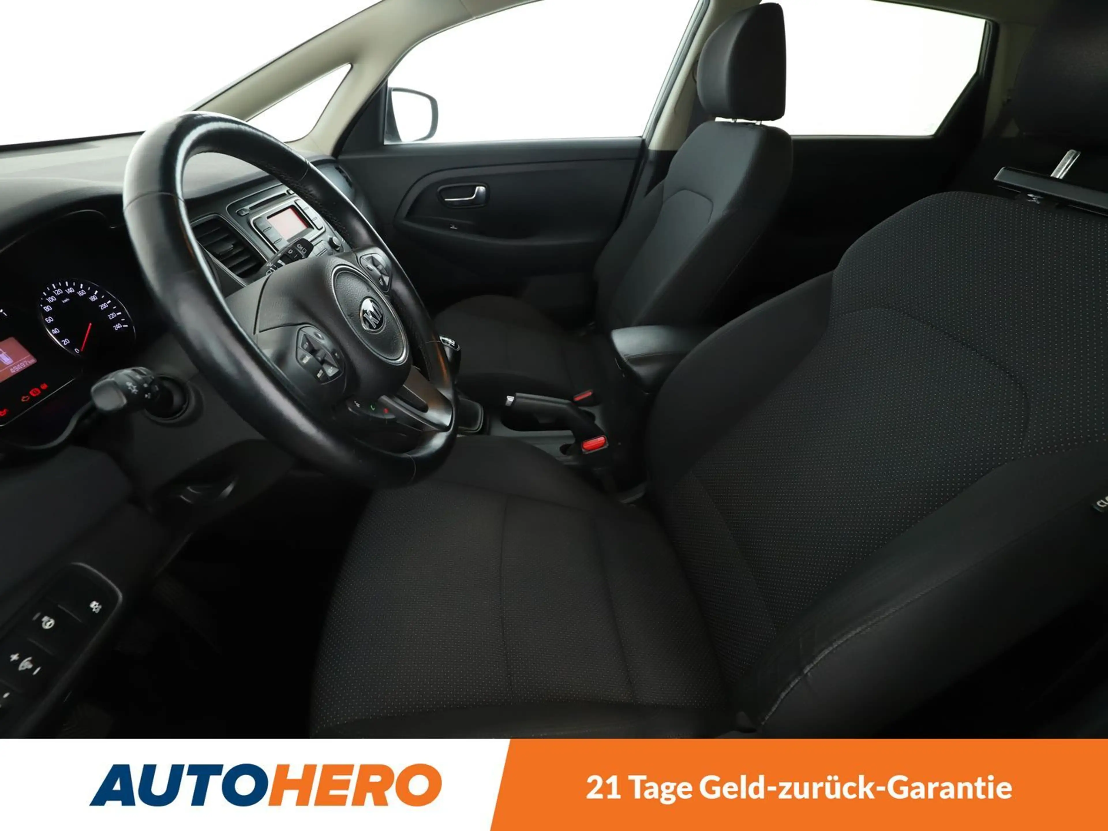 Kia Carens 1.6 GDI FIFA World Cup Edition*TEMPO*PDC*SHZ* — photo 10