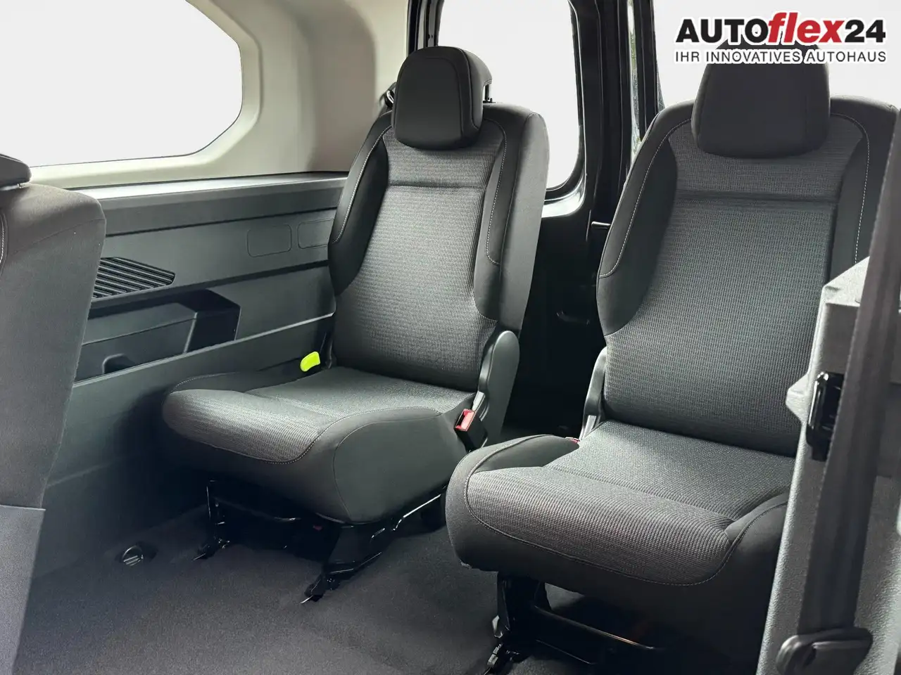 Toyota Proace Verso 1,2 L2 Business 7 Sitzer Klima Einparkhil..., миниатюра 28