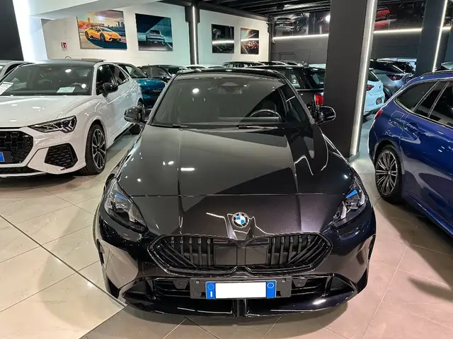 BMW 1 Series view 3