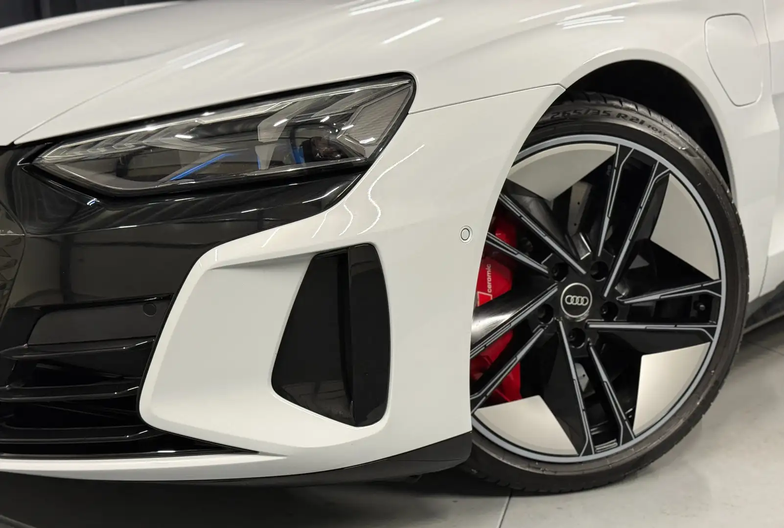 Audi RS e-tron GT quattro*NP:176.140 EUR*KERAMIK*CARBON*GARANTIE* Gris - 2