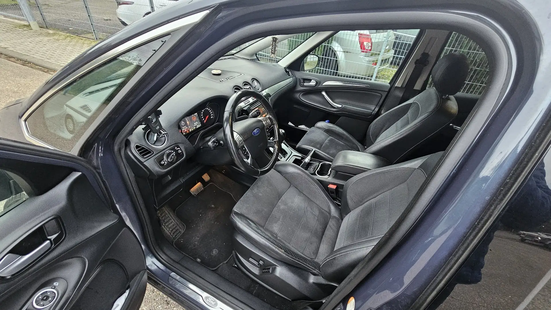 Ford S-Max 2.0 TDCi DPF Aut. Titanium - 2