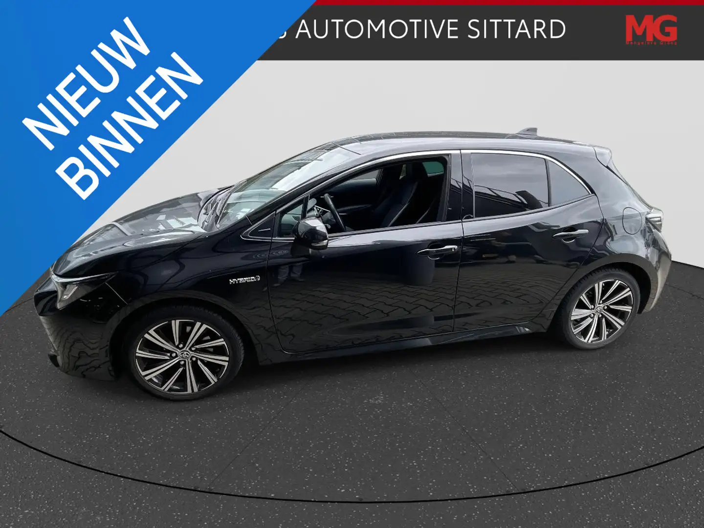 Toyota Corolla 1.8 Hybrid TeamNL Zwart - 1