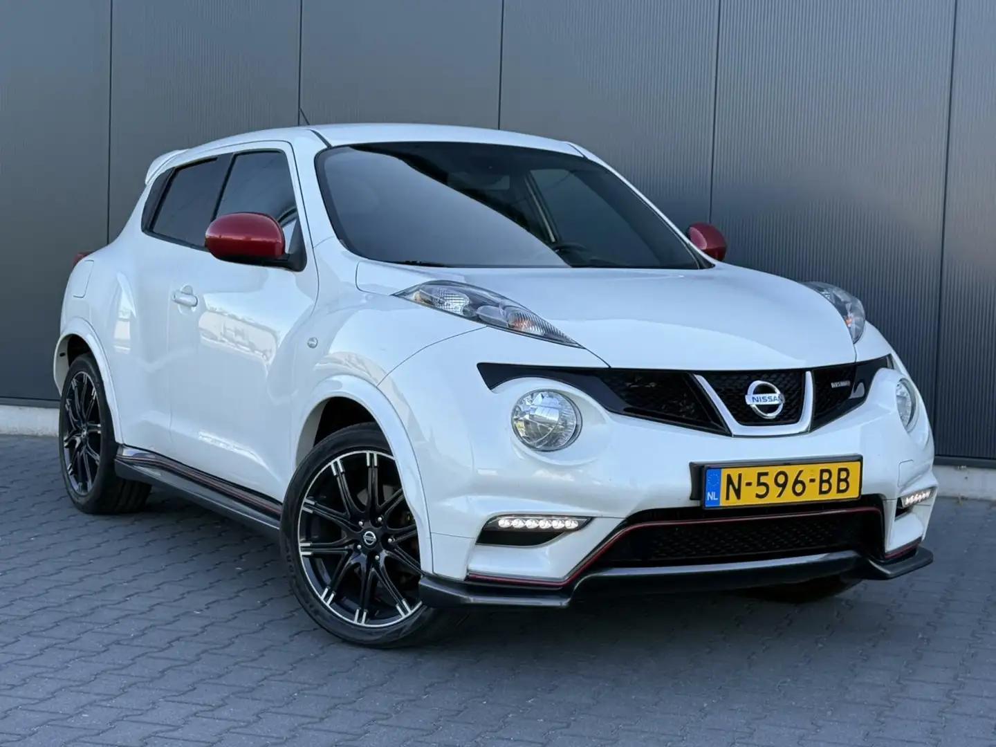 Nissan Juke 1.6 Turbo Nismo All-Mode 200+ PK - Automaat - Alca White - 2