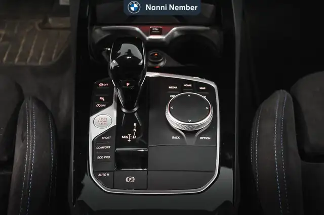 BMW 1 Series view 13