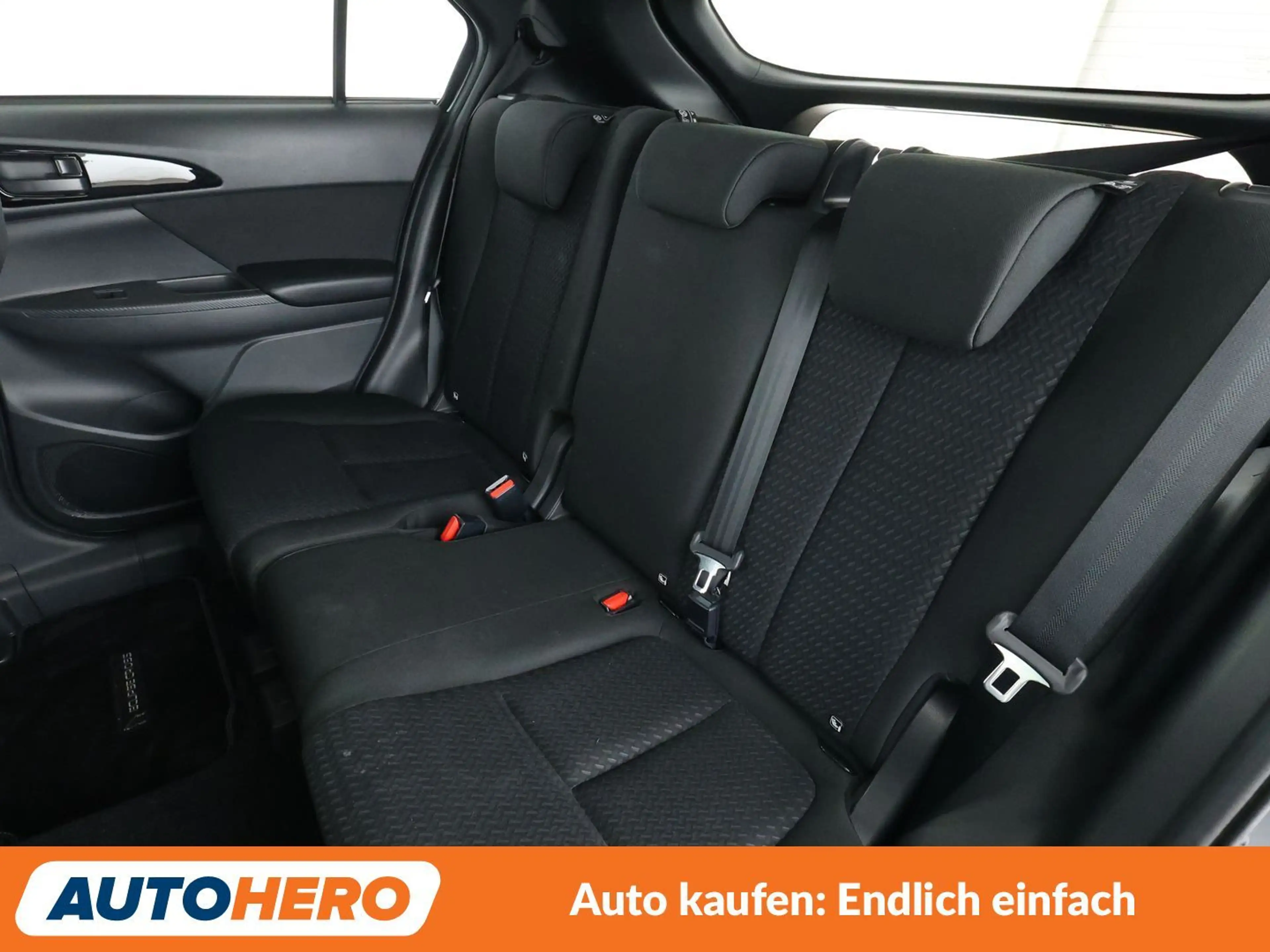 Mitsubishi Eclipse Cross 1.5 T-MIVEC 2WD Aut.*TEMPO*CAM*SHZ*ALU*KLIMA* — photo 14