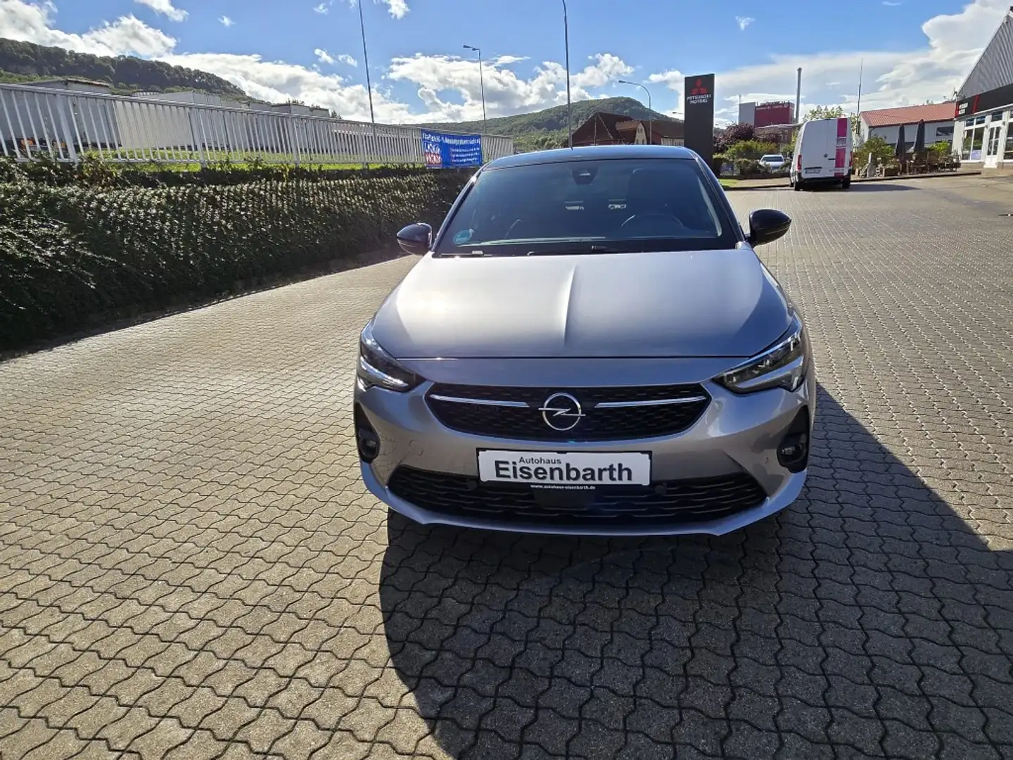 Opel Corsa 1.2 Ultimate Grau - 1