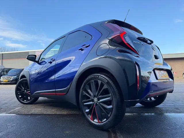 Toyota Aygo X view 8