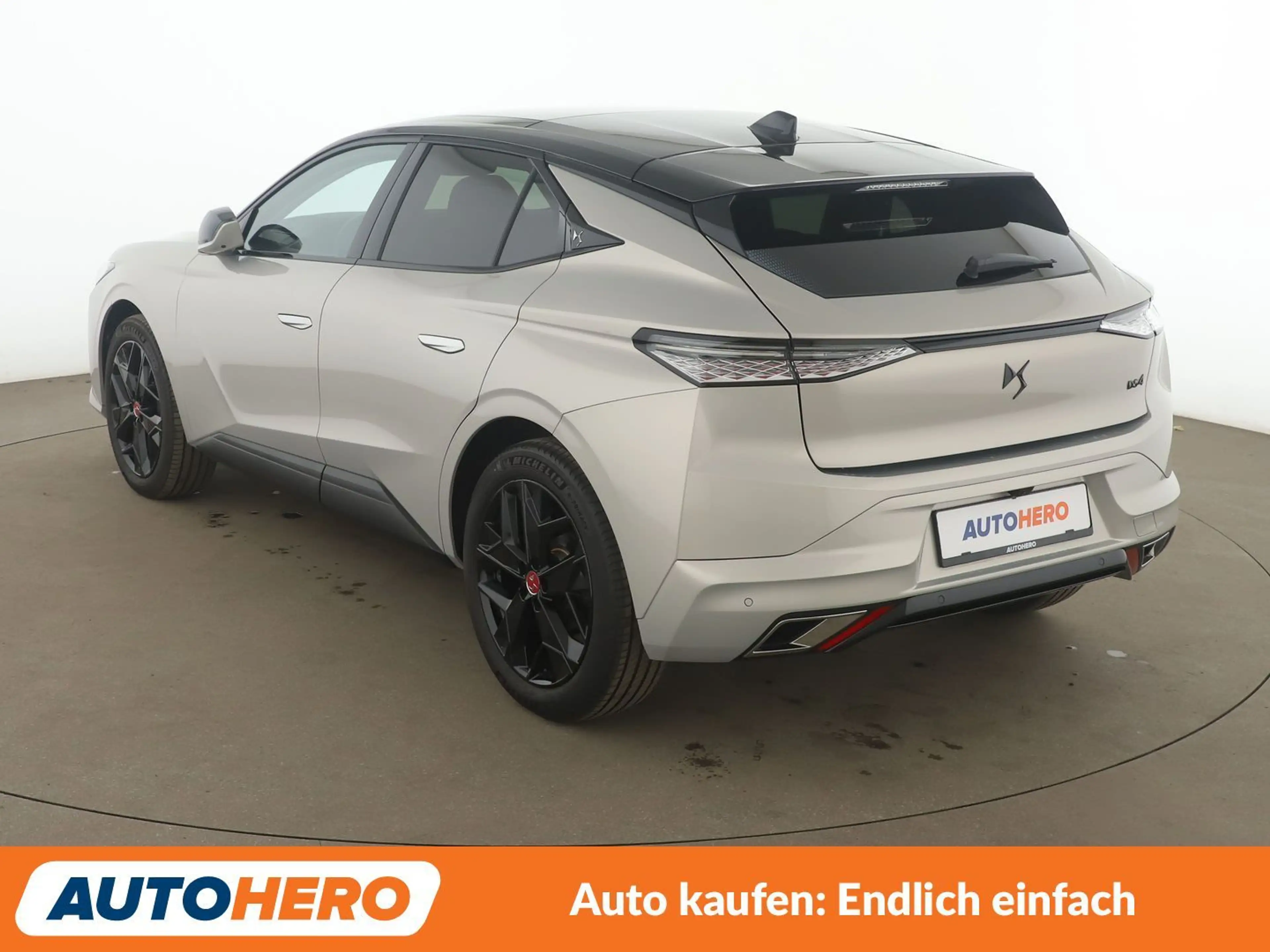 DS Automobiles DS 4 1.5 Blue-HDi Performance Line Aut.*HEADUP*LED*ACC* — photo 4