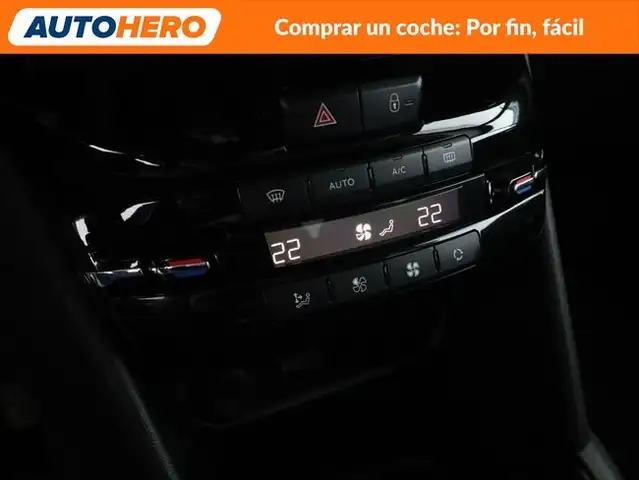 Peugeot 208 view 26