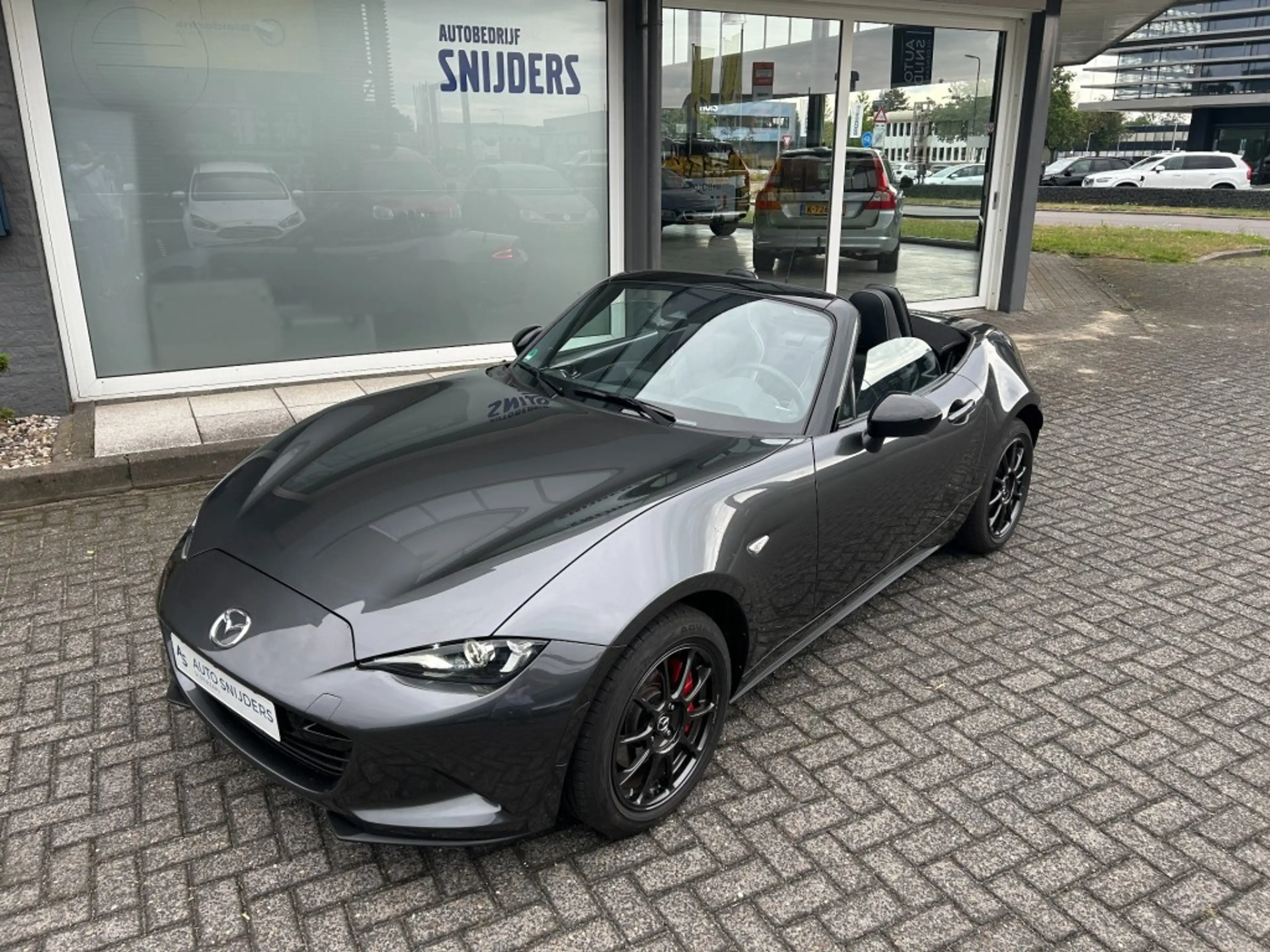 Mazda MX-5 ROADSTER SKYACTIV-G HOMURA — photo 2