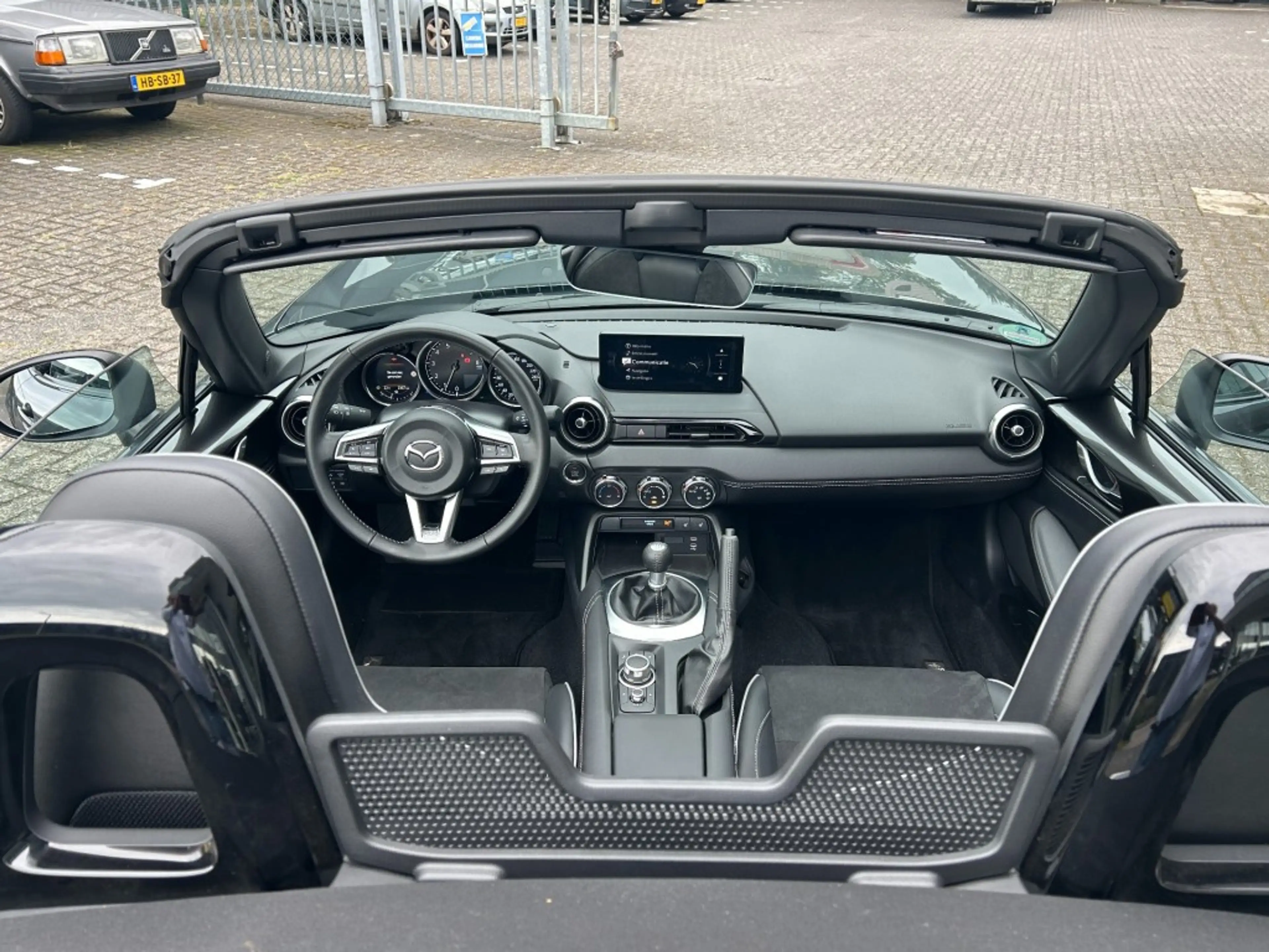 Mazda MX-5 ROADSTER SKYACTIV-G HOMURA — photo 8