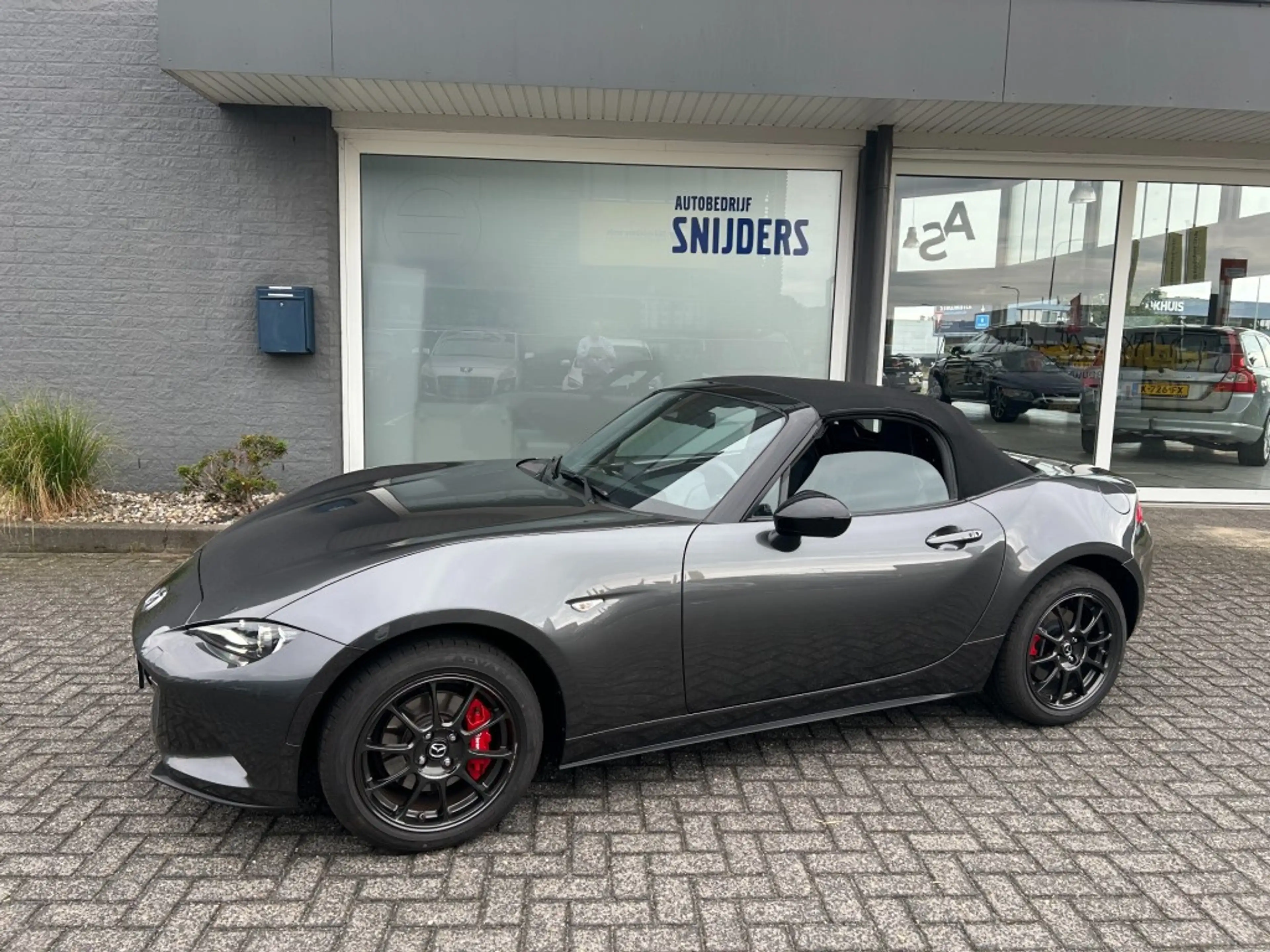 Mazda MX-5 ROADSTER SKYACTIV-G HOMURA — photo 33
