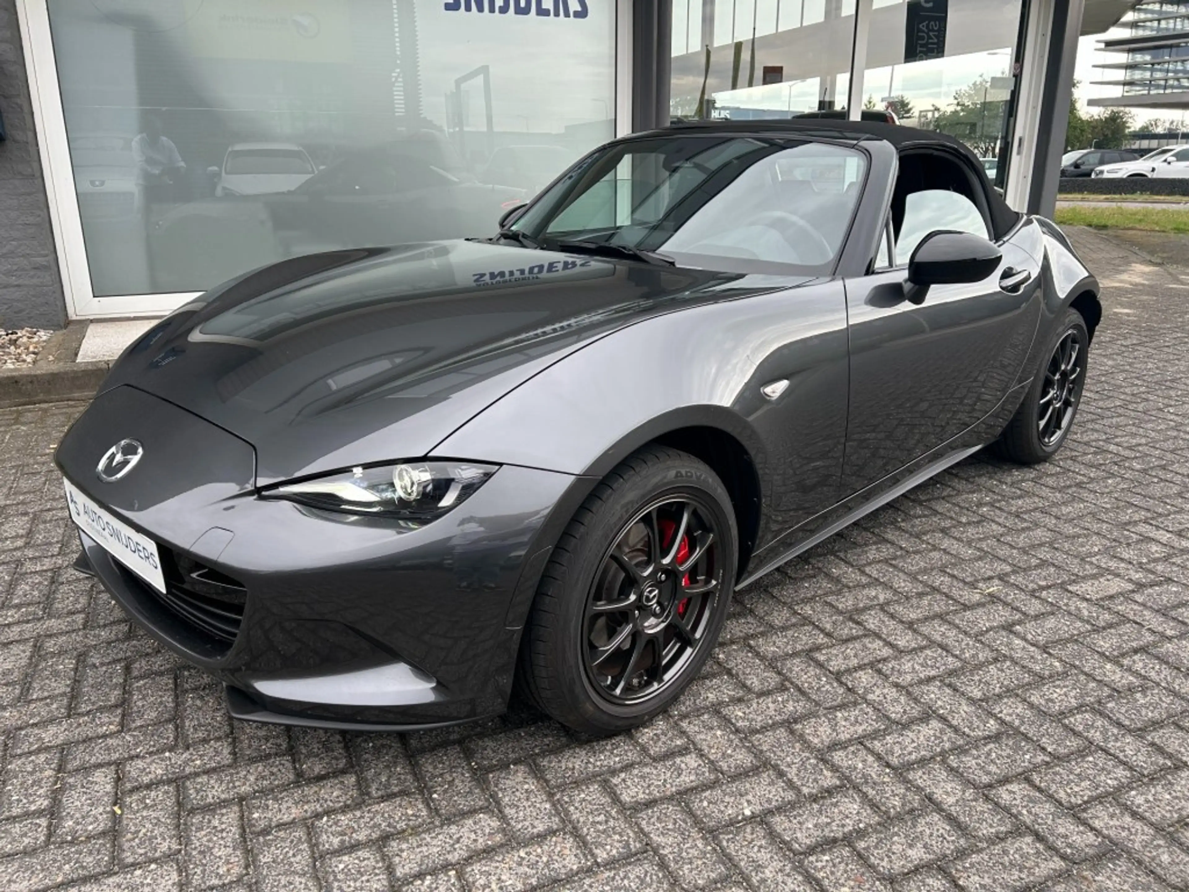 Mazda MX-5 ROADSTER SKYACTIV-G HOMURA — photo 31