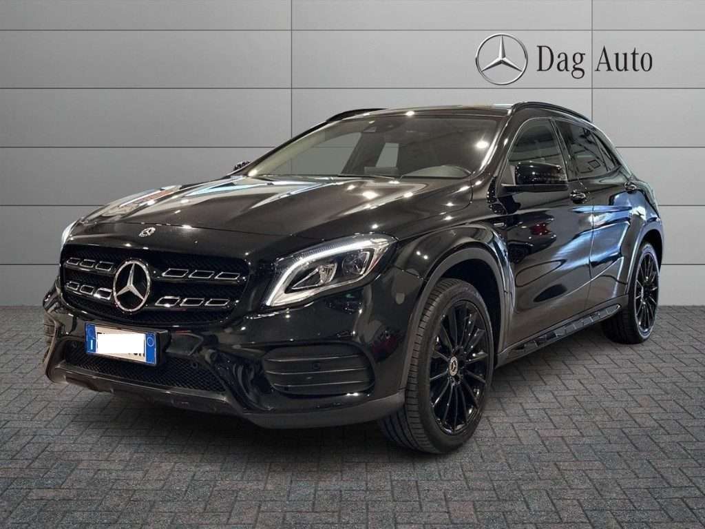 Mercedes-Benz GLA 200